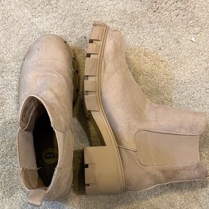 Madden Girl Tan “Tessa” Ankle Boots-Size 9